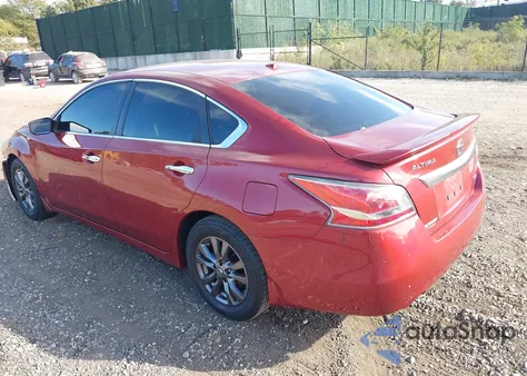 2015 Nissan Altima 2.5 S из США, поврежденный, VIN 1N4AL3AP8FC477152